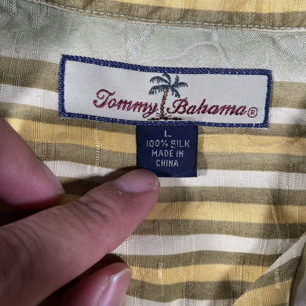 Vintage Tommy Bahama Striped Crab Embossed Silk Loop Collar Camp Shirt Mens L - Picture 3 of 6